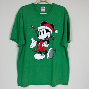 Disney Mickey Mouse Christmas Santa Green Short Sleeve T-shirt XL